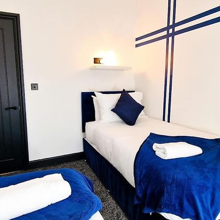 Ferienwohnung Beautiful Flat On Breck Road Liverpool Exterior foto