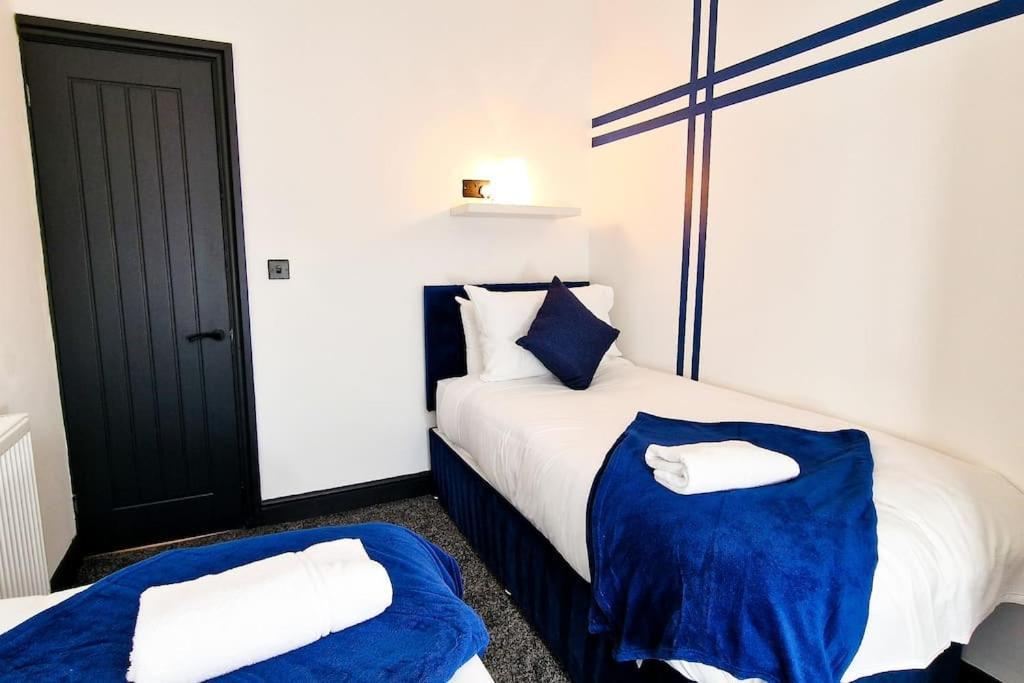 Ferienwohnung Beautiful Flat On Breck Road Liverpool Exterior foto